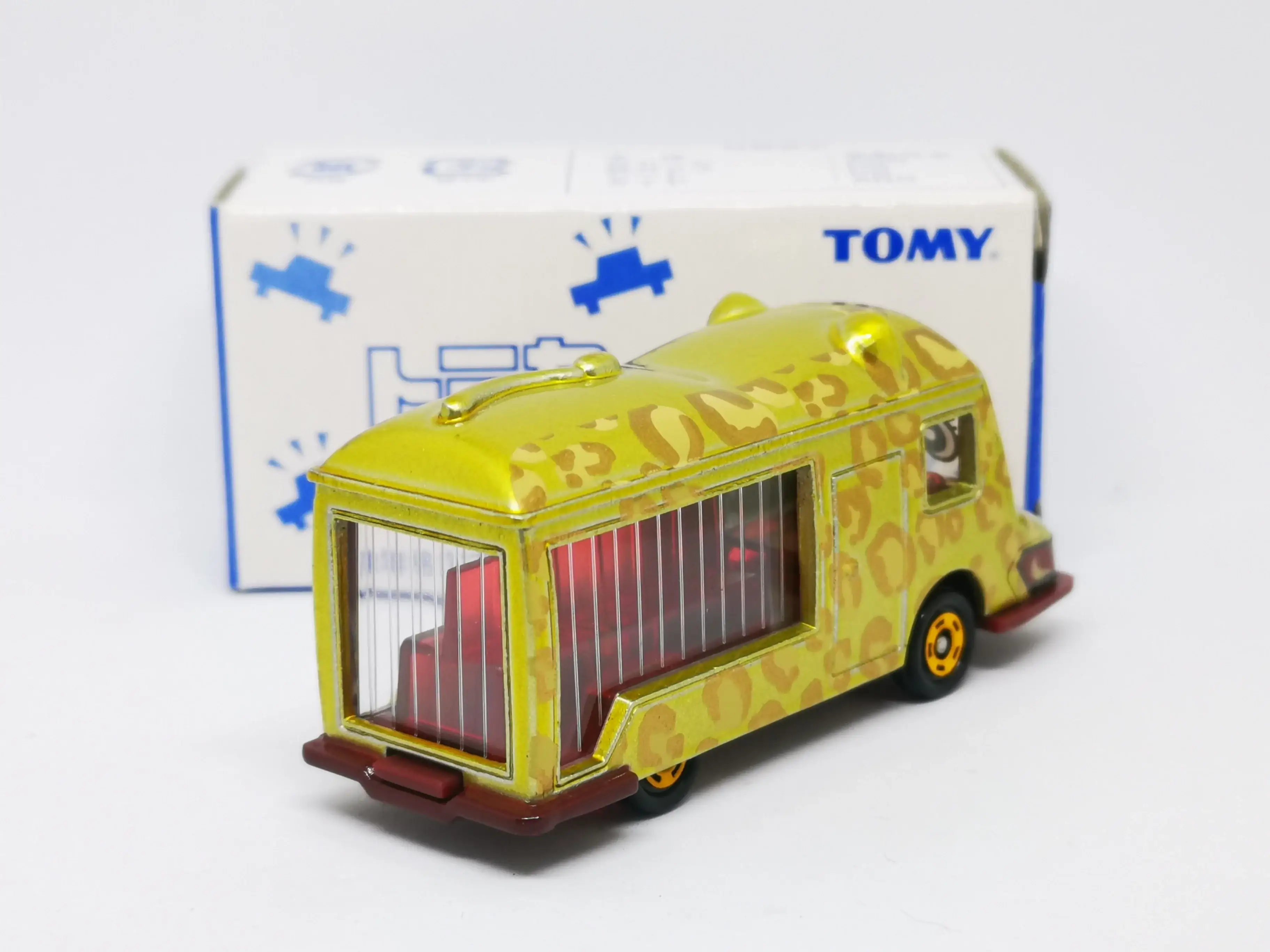 Tomica Lottery Vol.4 Japan Wild Life Park Lion Bus - Image 3
