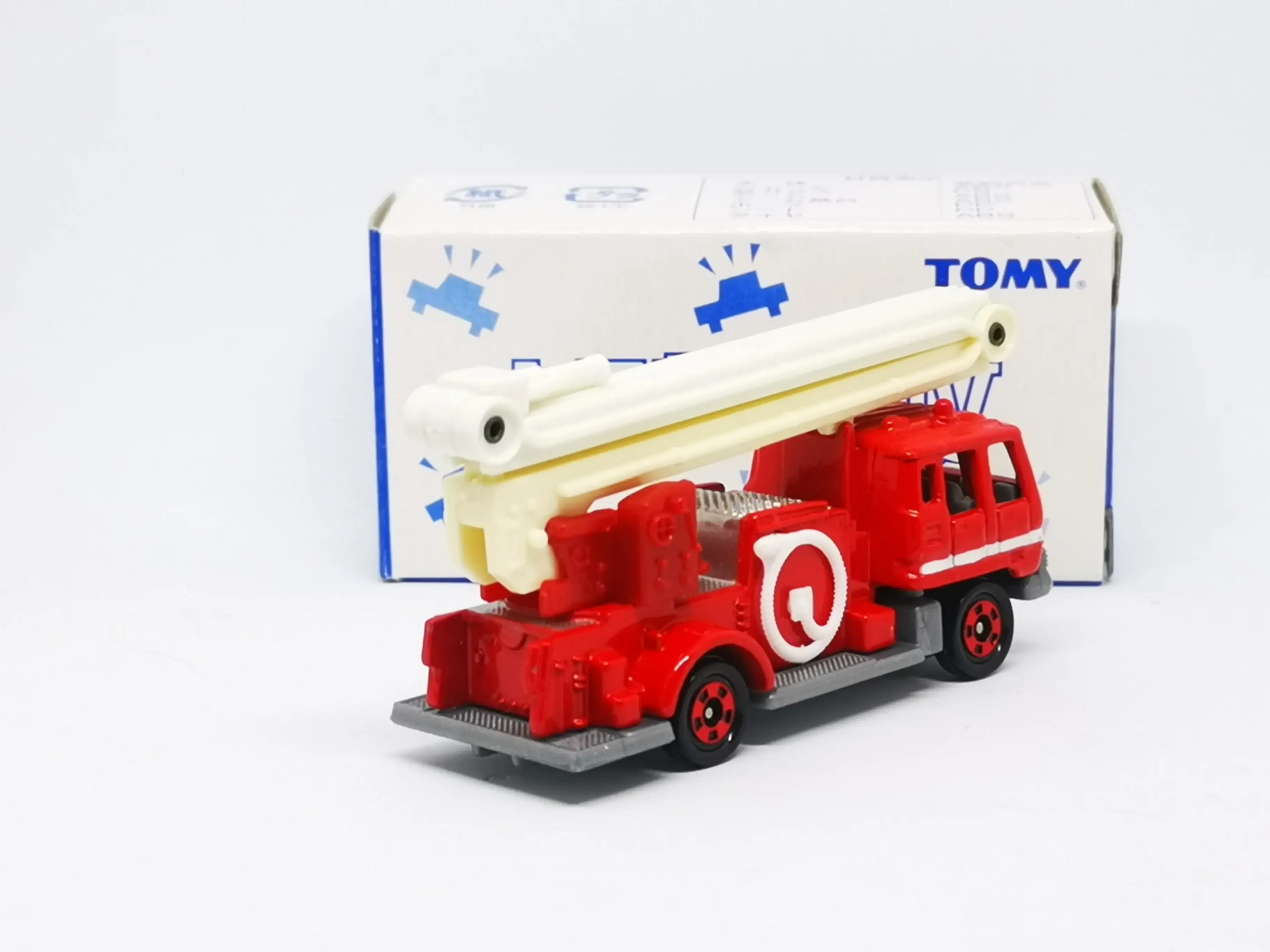 Tomica Lottery Vol.4 Snorkels Fire Truck - Image 3
