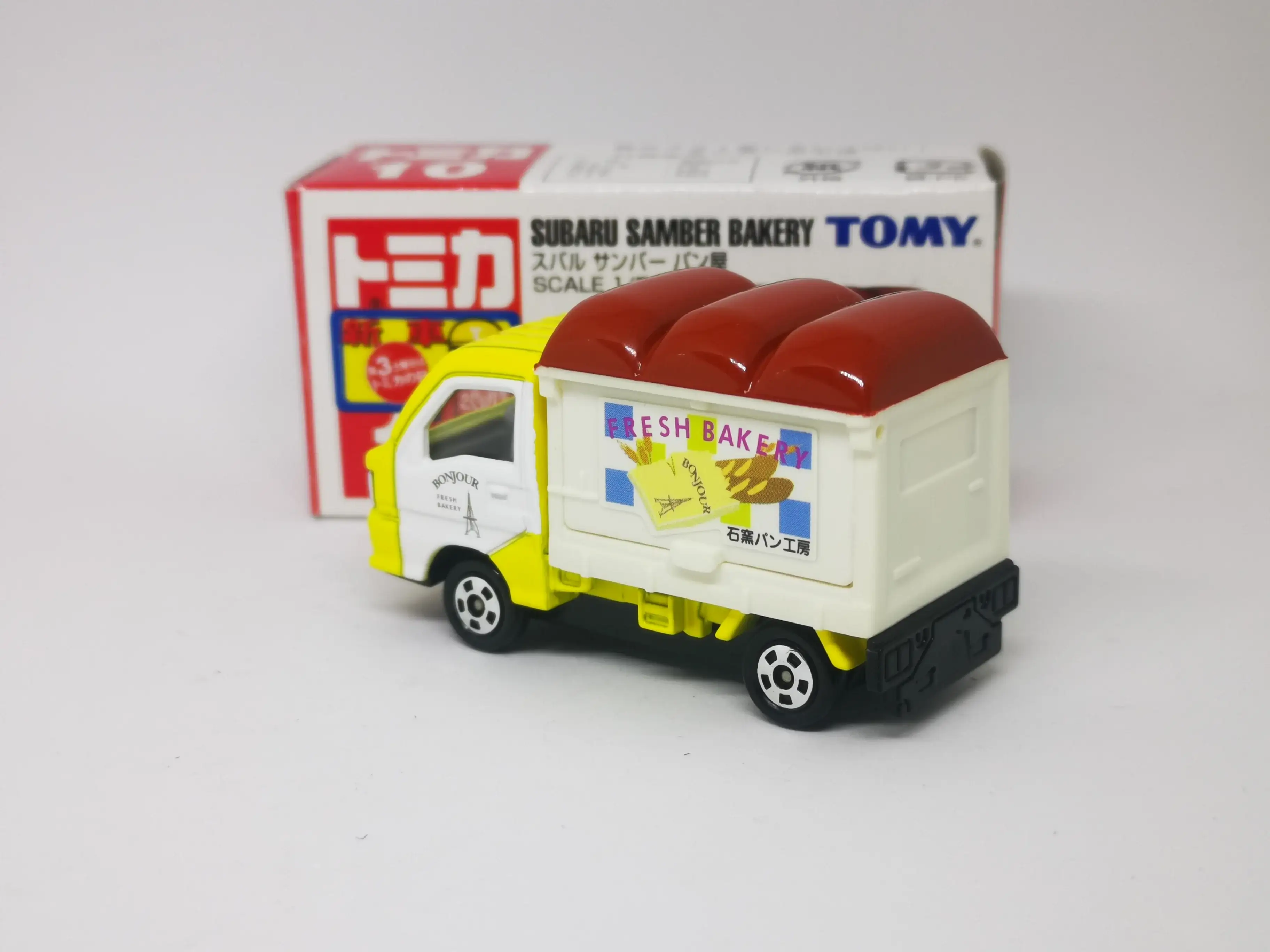 Tomica No.10 Subaru Samber Bakery - Image 3