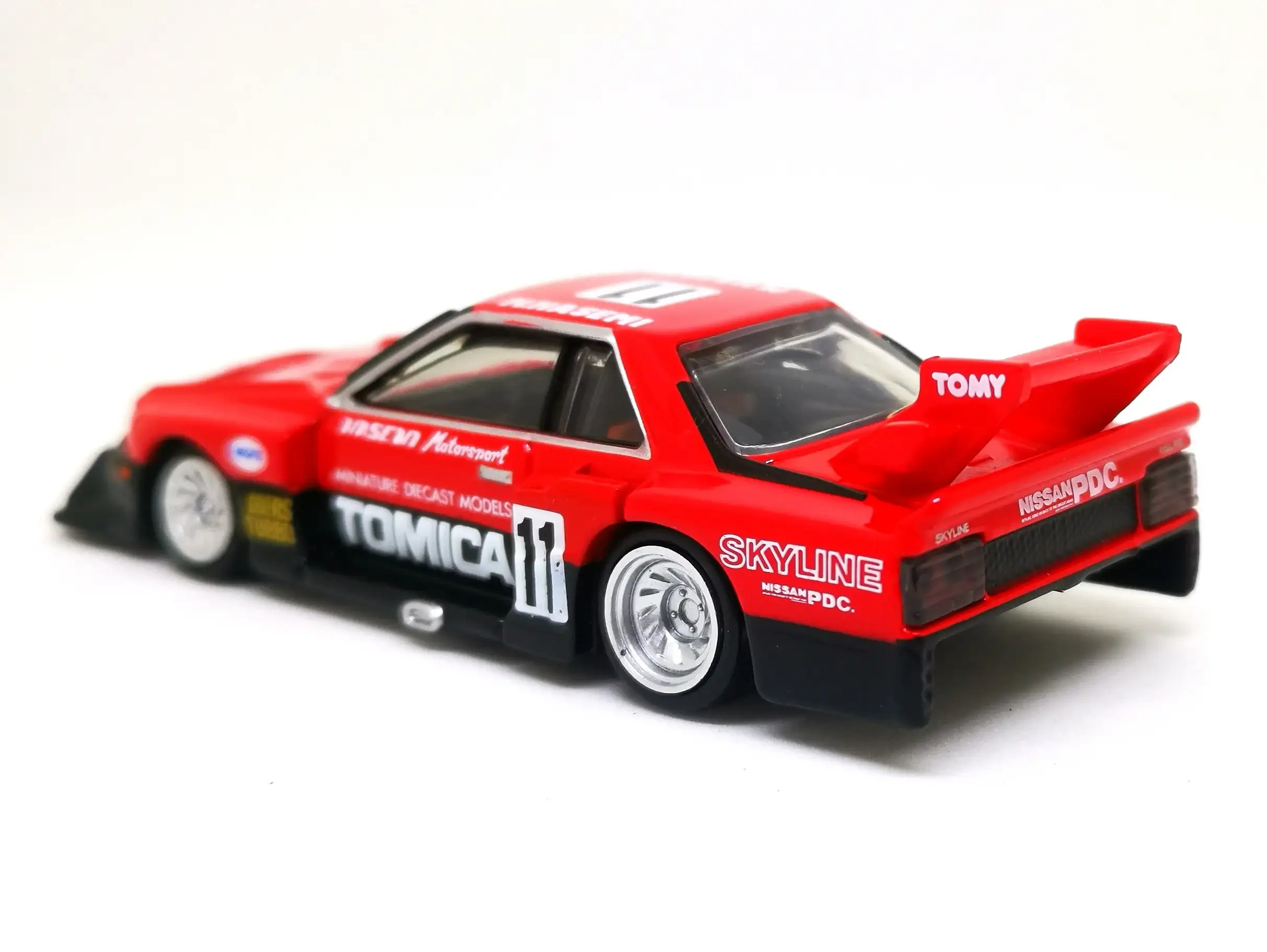 Tomica Premium 01 Nissan Skyline Turbo Super Silhouette 1:67 SCALE NEW IN Box - Image 5