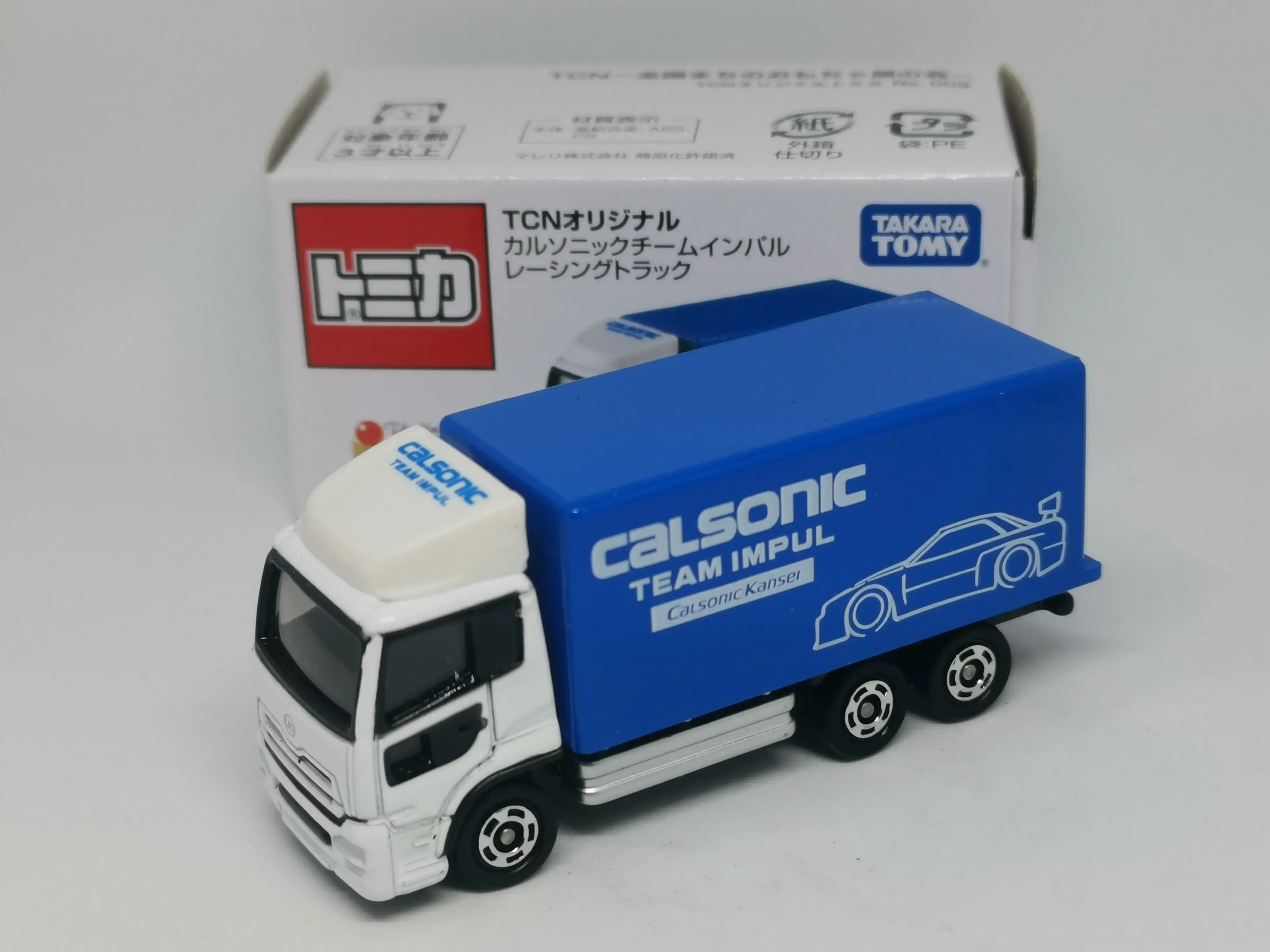 Tomica TCN shop exclusive Calsonic Team Impul Nissan Diesel Truck - Image 3