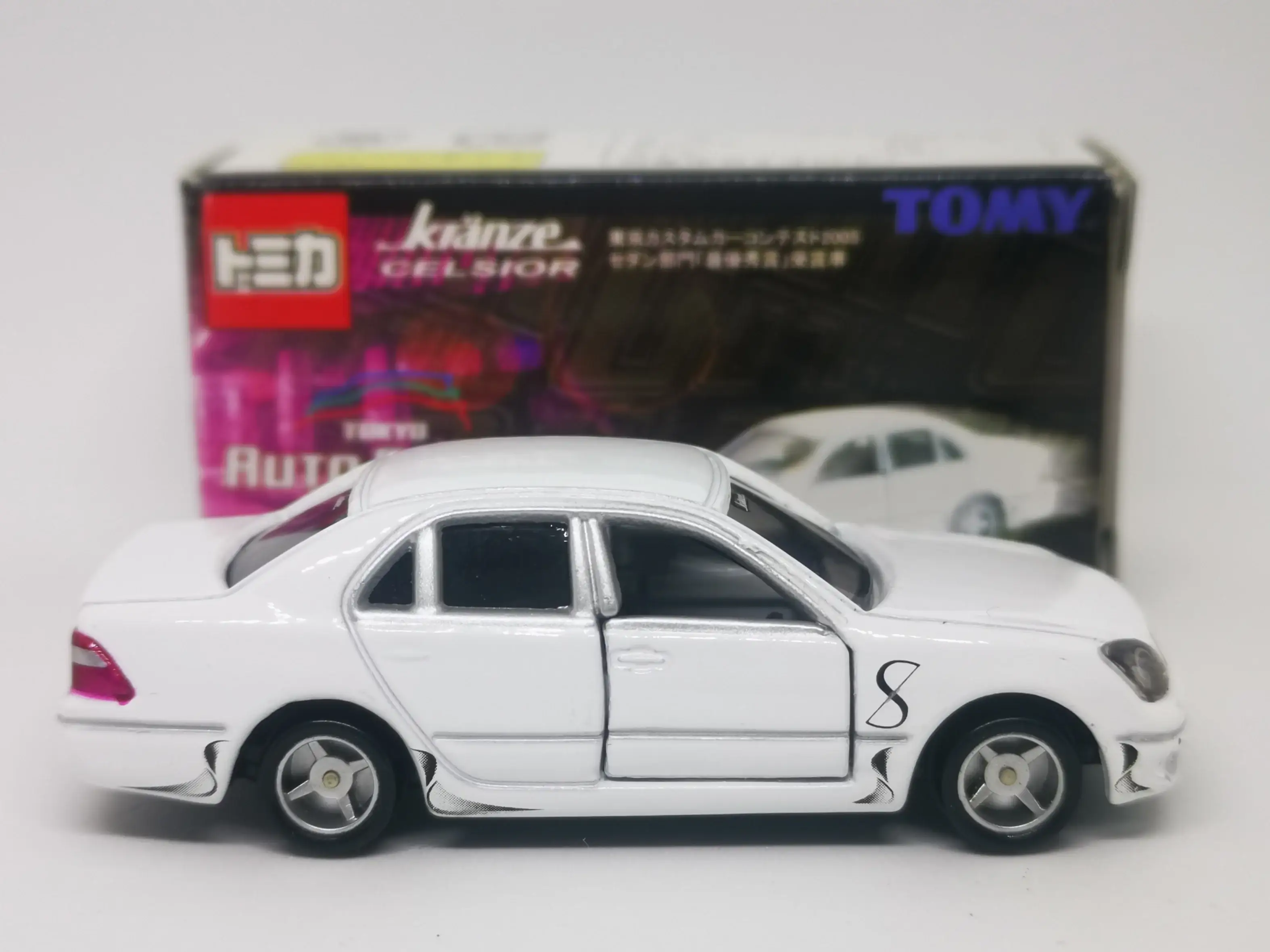 Tomica Tokyo Auto Salon 2005 Exclusive Toyota Celsior 1:66 Scale - Image 3