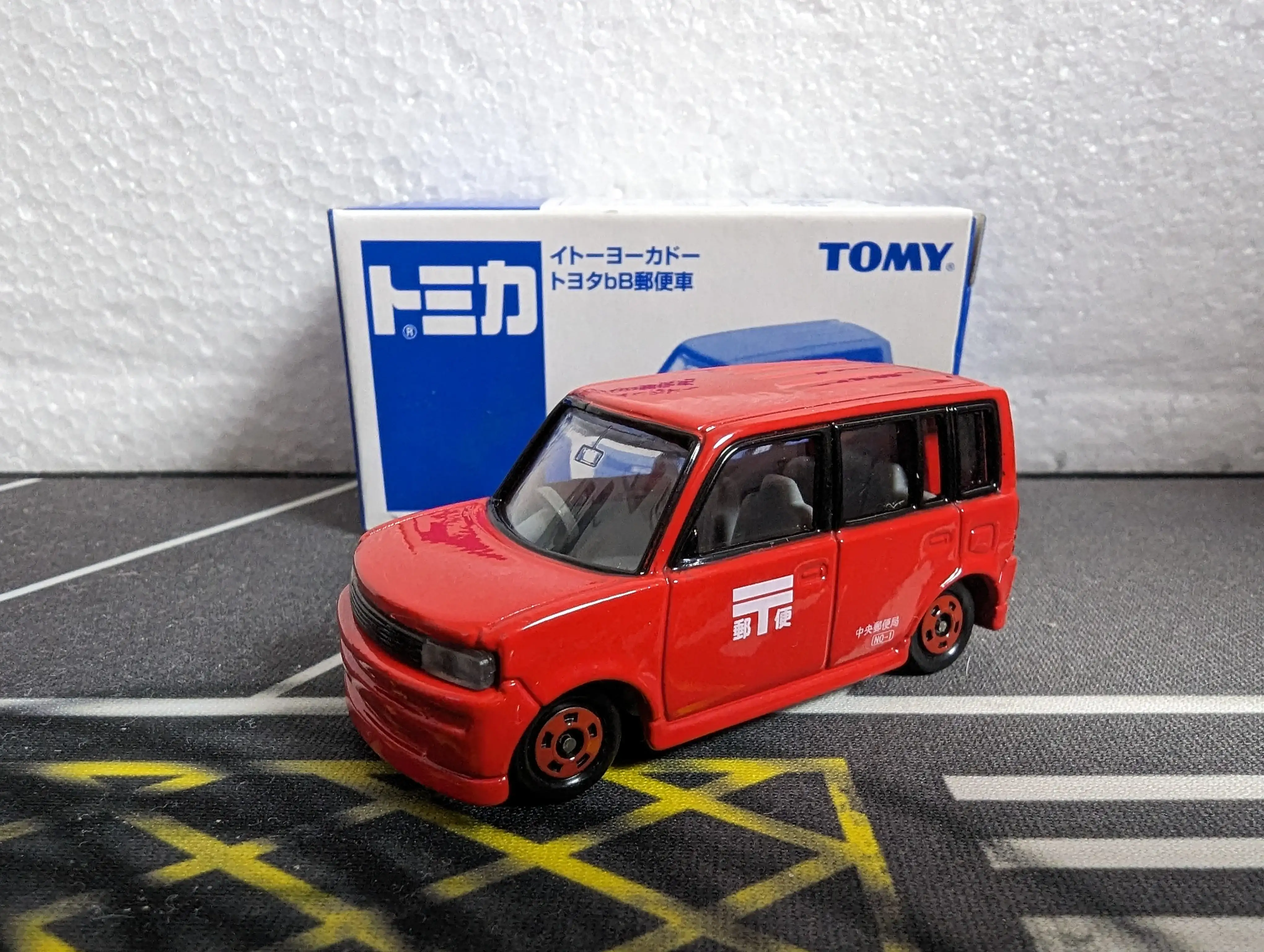 Tomica x Ito-Yokado Toyota bB Post Car - Image 2