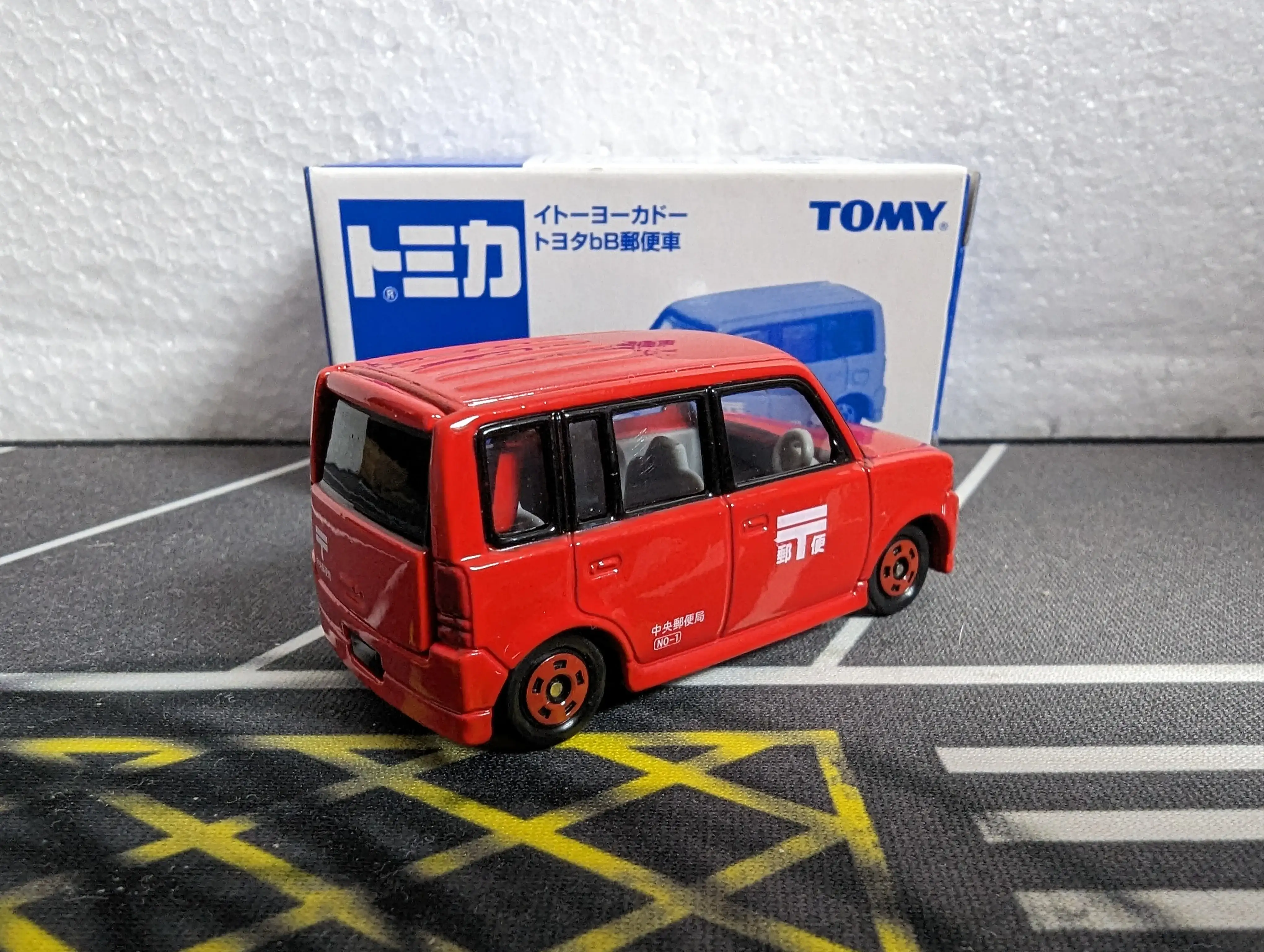 Tomica x Ito-Yokado Toyota bB Post Car - Image 3