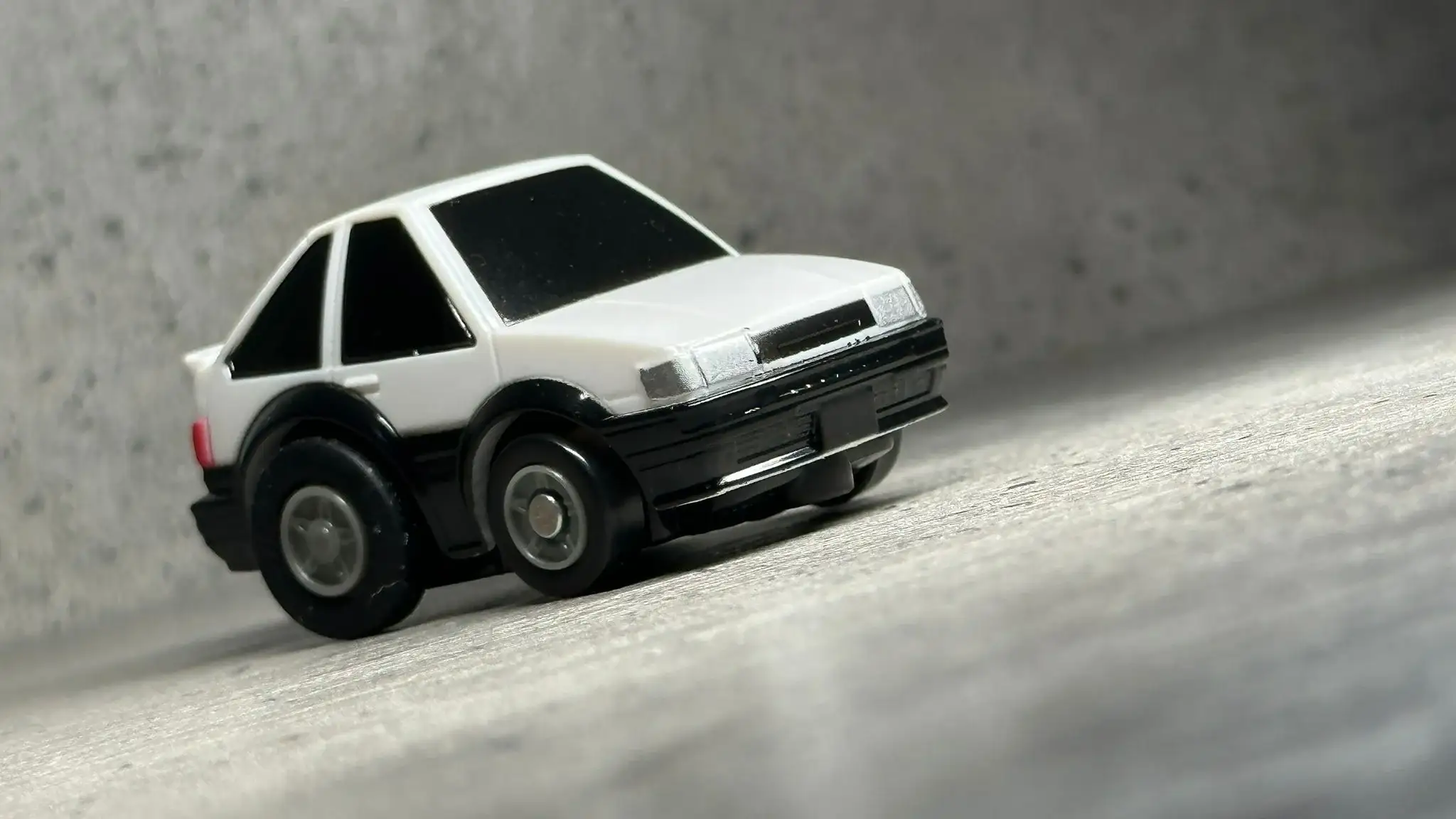 Takara Tomy ChoroQ e-04 Toyota Corolla Levin AE86 (1st Edition) - Image 4