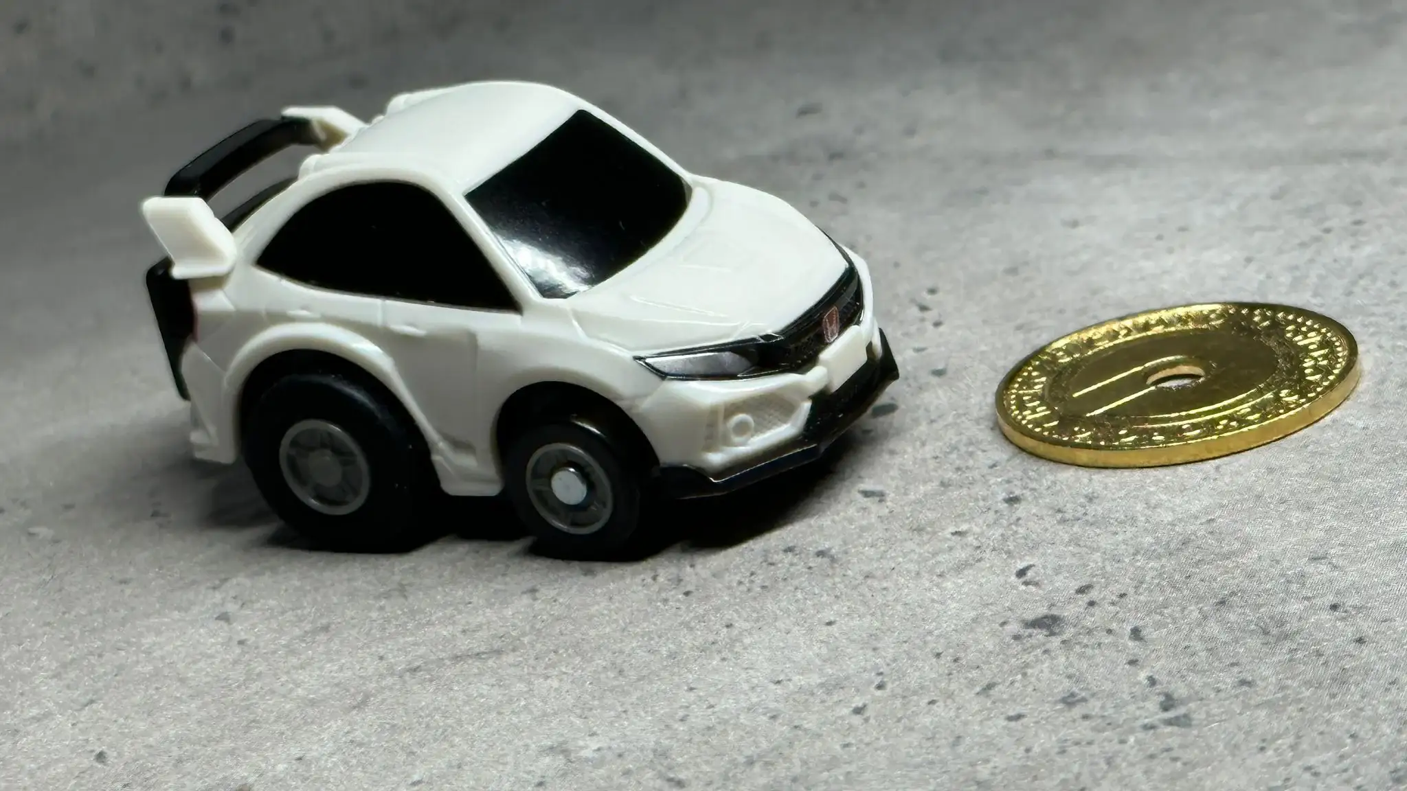 Takara Tomy ChoroQ e-05 Honda Civic TypeR FK8 (1st Edition) - Image 2